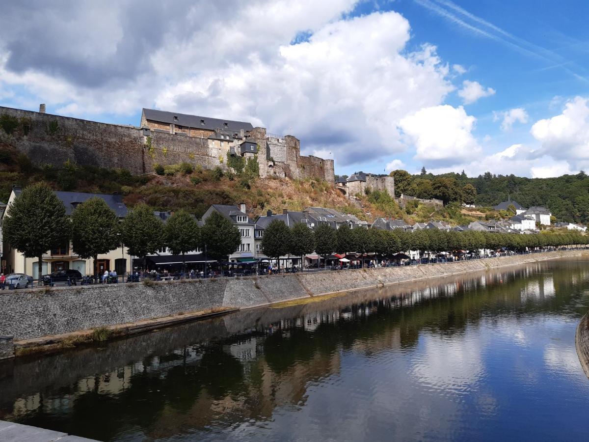 شقة بوالون  في Rive Gauche Sur Semois المظهر الخارجي الصورة